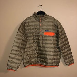 Men’s Patagonia Down Better Sweater - Size L